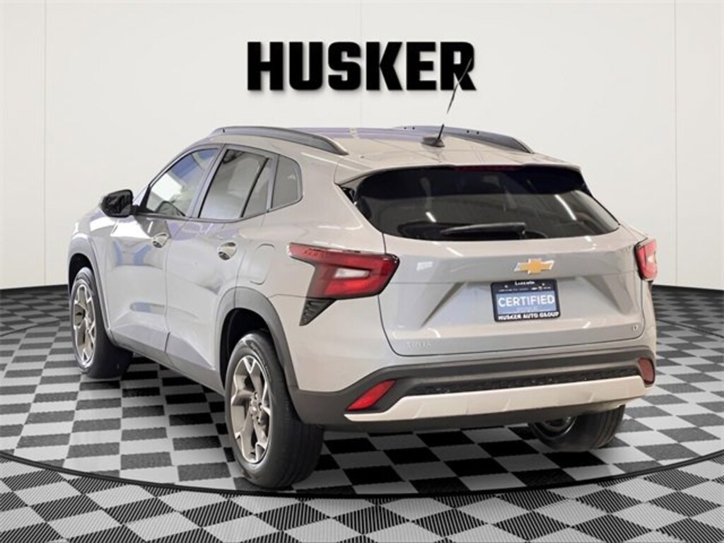 Certified 2025 Chevrolet Trax LT SUV