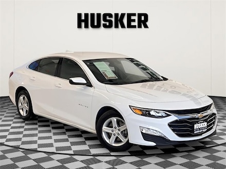 2024 Chevrolet Malibu 1LT Car