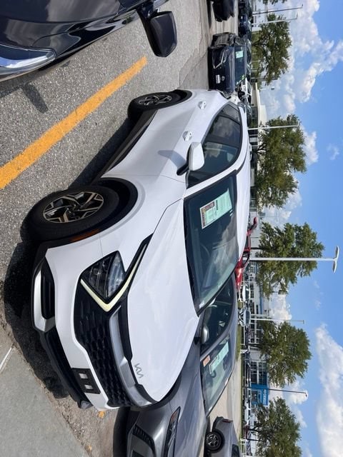 White 2025 Kia Sportage SUV / Crossover All-Wheel Drive Automatic