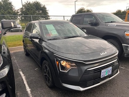 2026 Kia Niro LX SUV