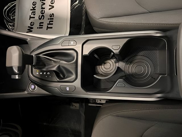 2025 Kia K4 LXS - Photo 22