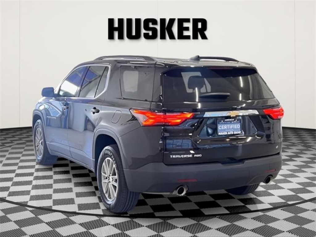 Certified 2023 Chevrolet Traverse LT Cloth SUV