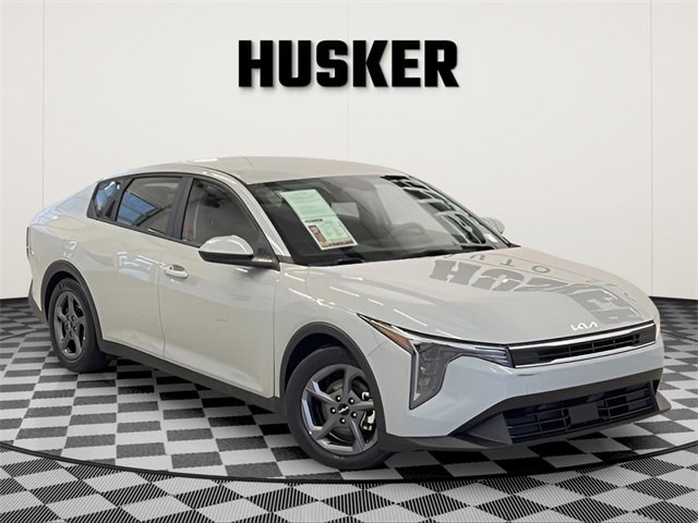 2025 Kia K4 LXS FWD