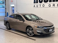 2022 Chevrolet Malibu LT Car