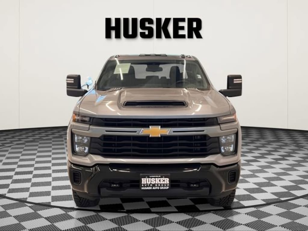 Used 2025 Chevrolet Silverado 2500 HD Custom Truck