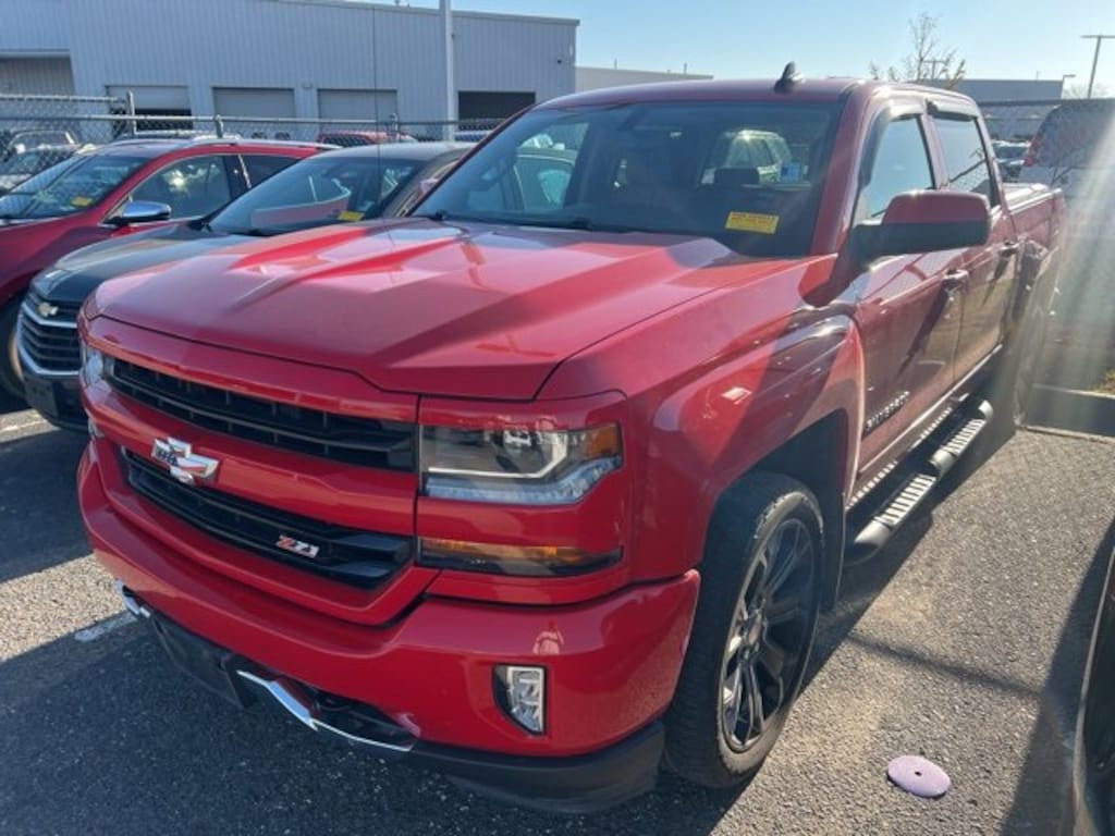 Used 2017 Chevrolet Silverado 1500 LT Truck