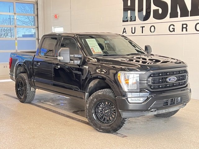 2021 Ford F-150 XLT's photo