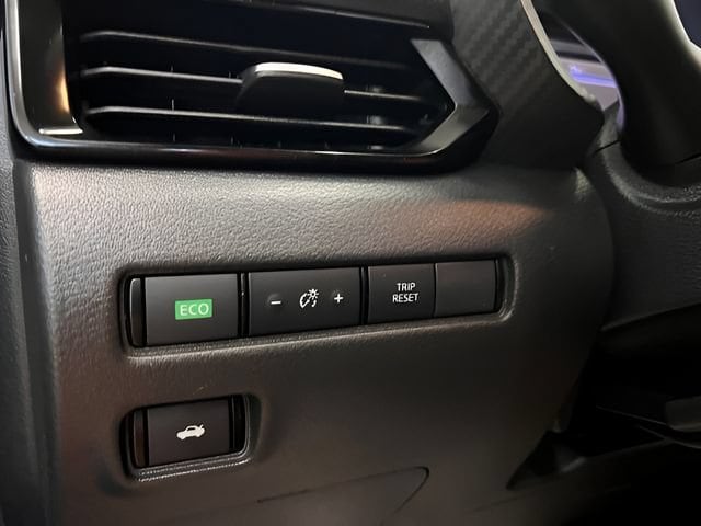 2025 Nissan Sentra SV - Photo 15