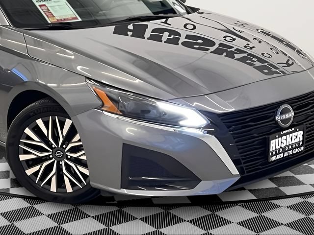 2025 Nissan Altima SV - Photo 27