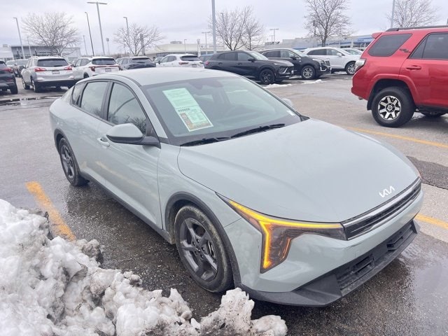 2025 Kia K4 LXS FWD