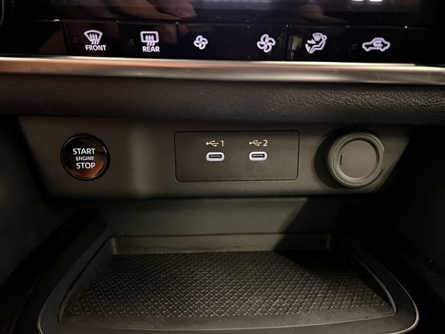2025 Nissan Rogue SV - Photo 25