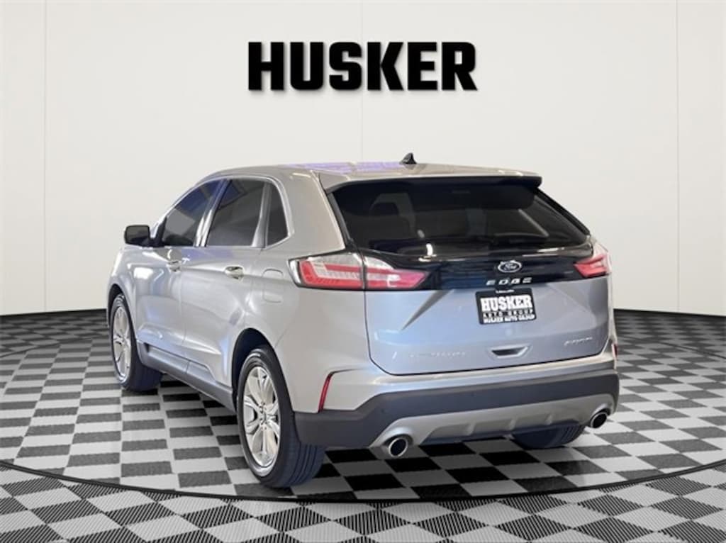 Used 2022 Ford Edge Titanium