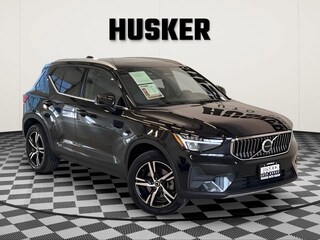 2025 Volvo XC40 B5 Core Bright Theme SUV