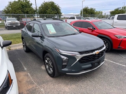 2025 Chevrolet Trax LT SUV
