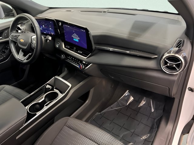 2025 Chevrolet Equinox LT - Photo 9