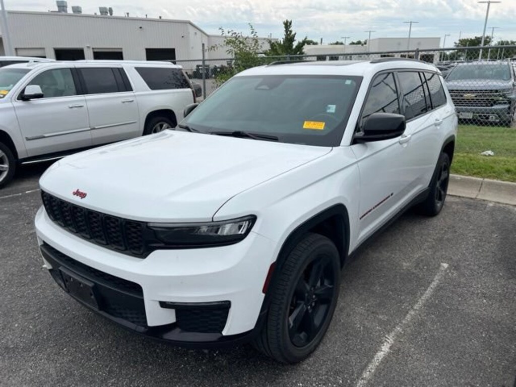 Used 2022 Jeep Grand Cherokee L Limited 4x4 SUV