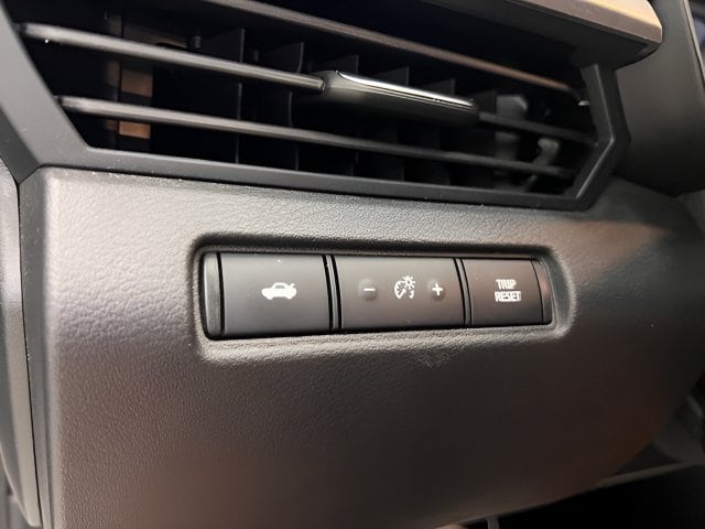 2025 Nissan Altima SV - Photo 17