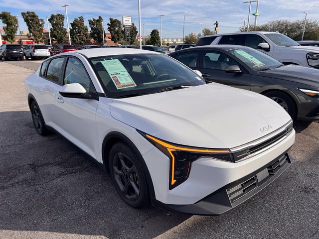 2025 Kia K4 LXS Sedan