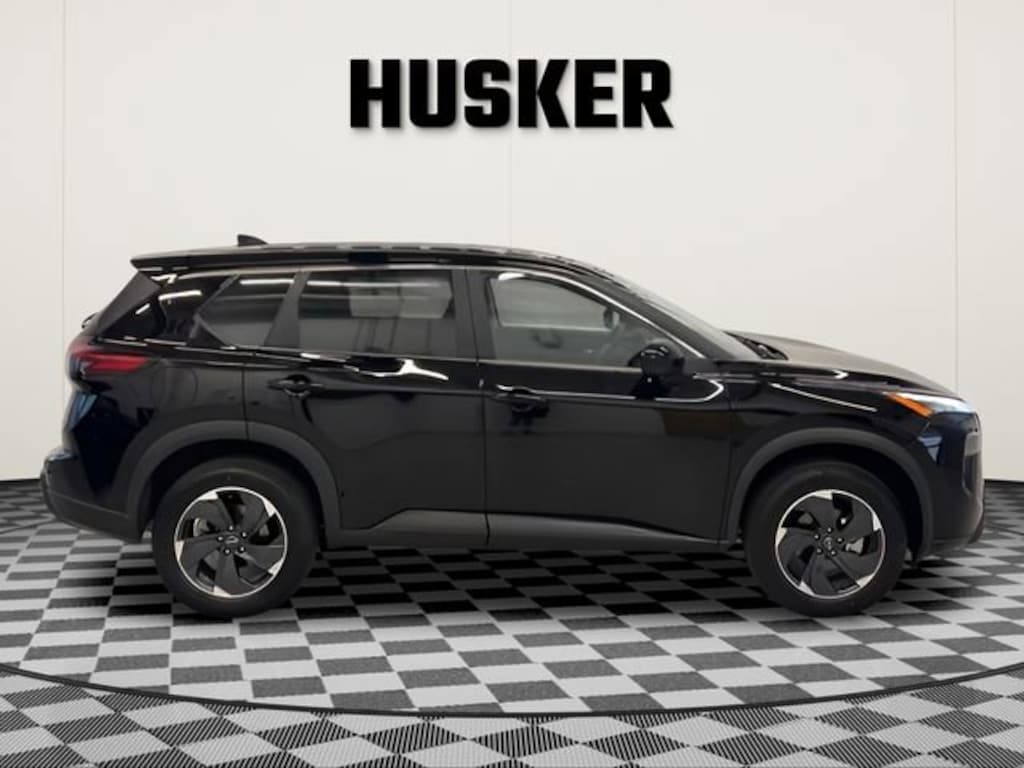 Used 2025 Nissan Rogue SV Intelligent AWD SUV