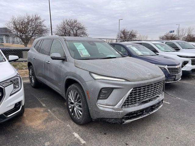 2025 Buick Enclave Avenir AWD