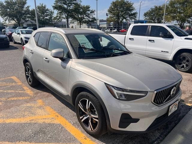 2024 Volvo XC40
