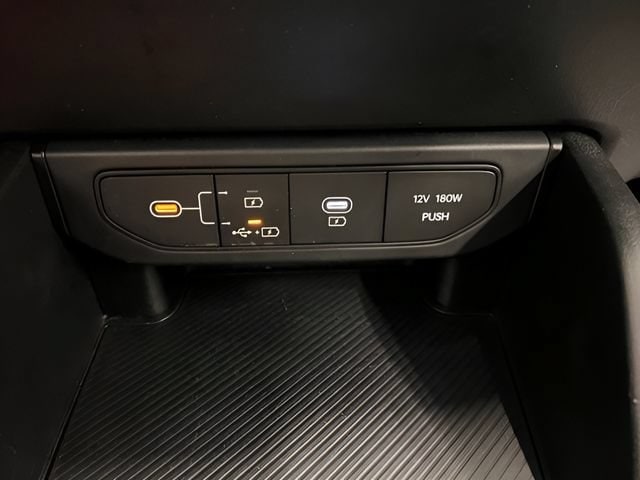 2025 Kia K4 LXS - Photo 23