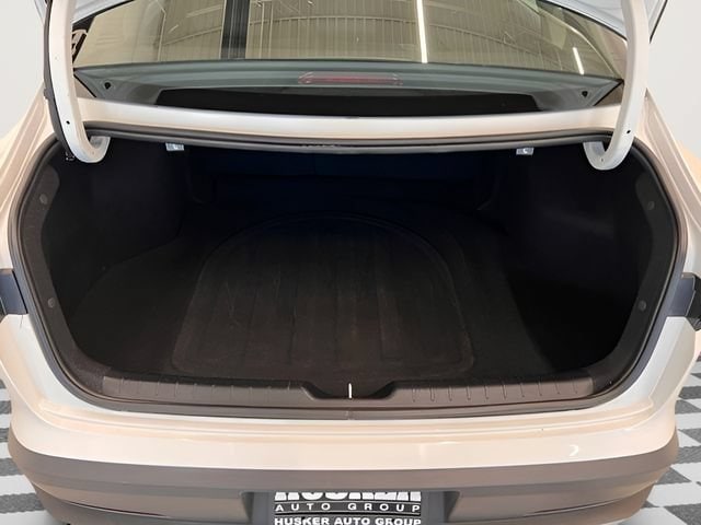 2025 Kia K4 LXS - Photo 11
