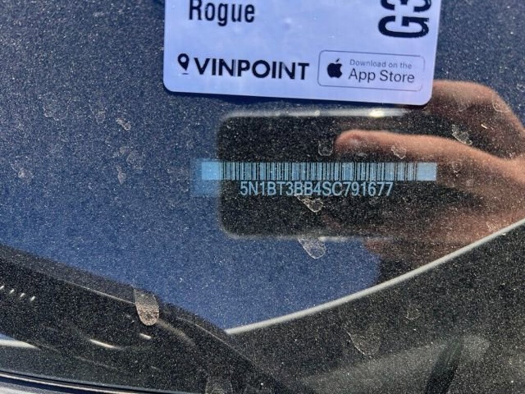 Used 2025 Nissan Rogue SV Intelligent AWD SUV