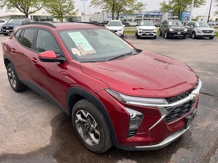 2025 Chevrolet Trax LT SUV
