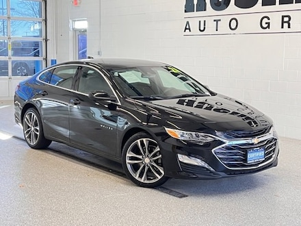 2024 Chevrolet Malibu 2LT Car