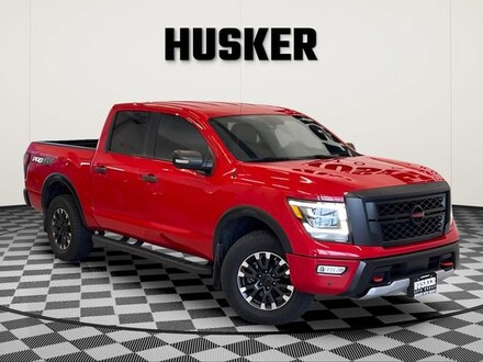 2021 Nissan Titan Crew Cab PRO-4X 4x4 Truck