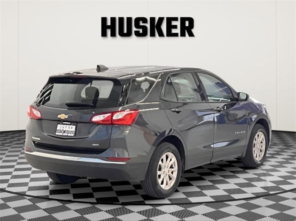 Used 2018 Chevrolet Equinox LS SUV