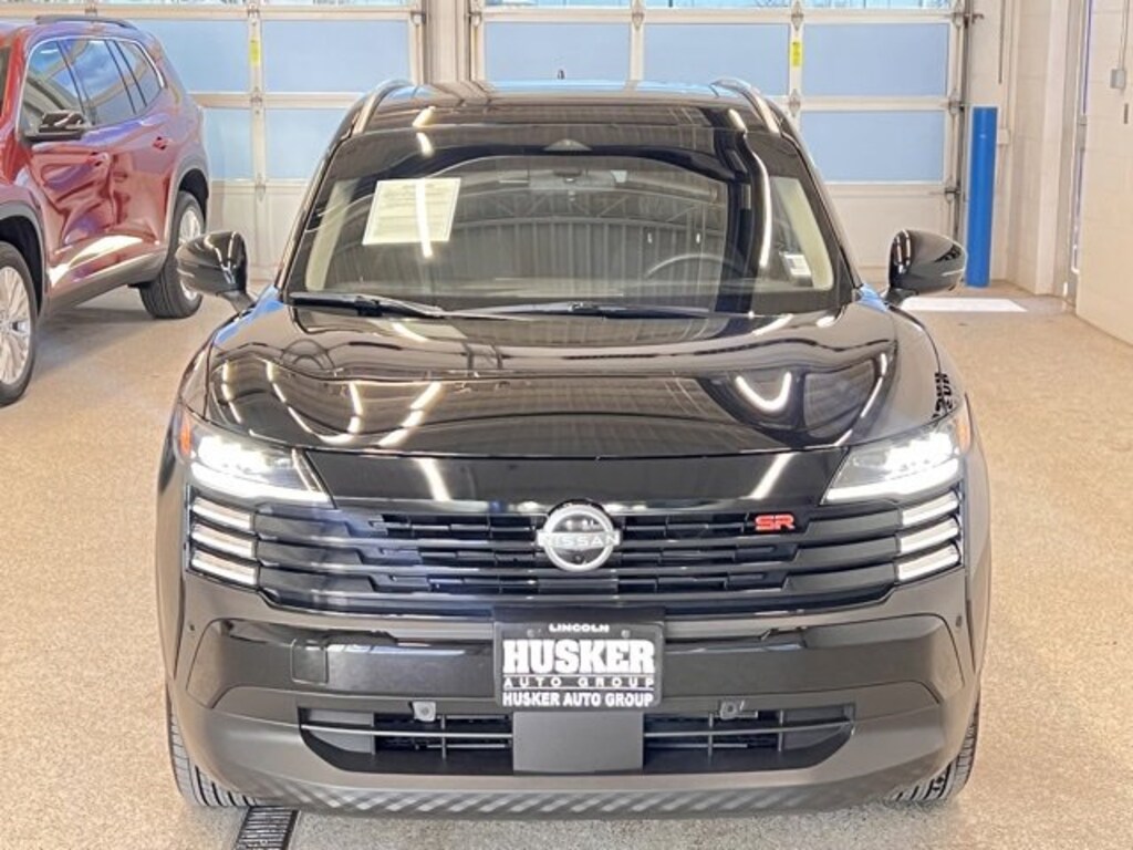 Used 2025 Nissan Kicks SR