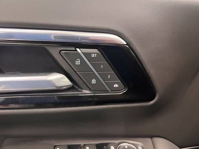 2025 Chevrolet Tahoe Premier - Photo 26