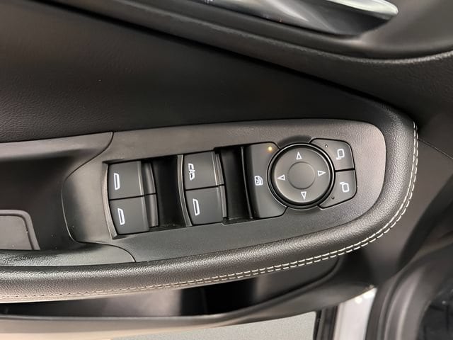 2025 Buick Encore GX Preferred - Photo 10