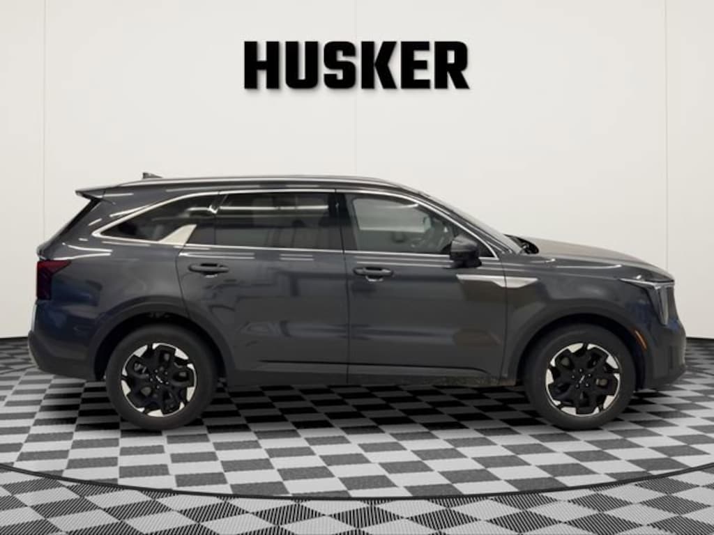Used 2024 Kia Sorento S SUV