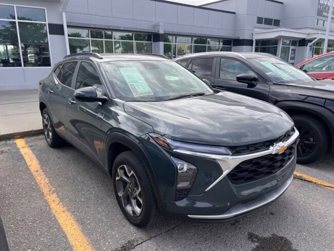 2025 Chevrolet Trax LT SUV