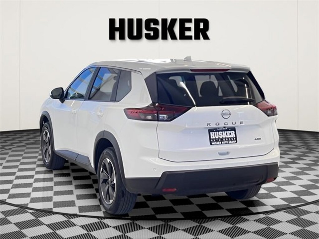 Used 2025 Nissan Rogue SV Intelligent AWD SUV