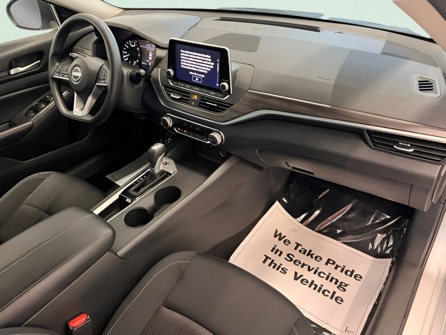 2025 Nissan Altima SV - Photo 22