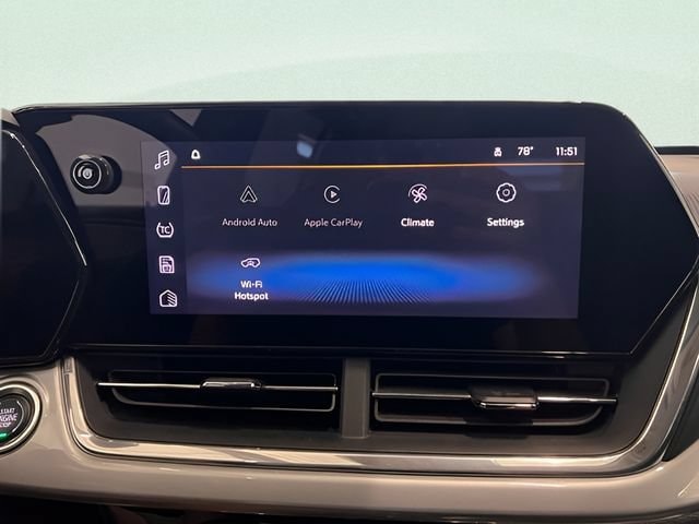 2025 Chevrolet Trax LT - Photo 18