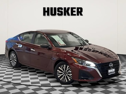 2025 Nissan Altima SV FWD Sedan
