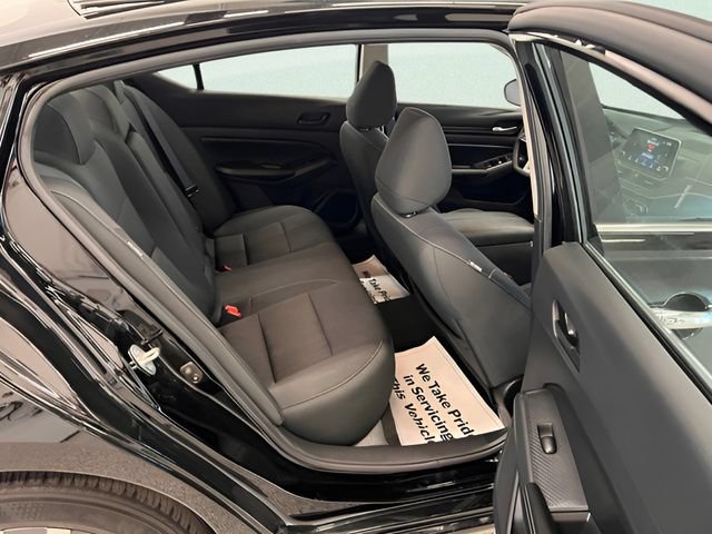 2025 Nissan Altima SV - Photo 8