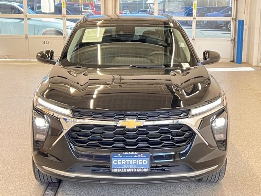 Certified 2025 Chevrolet Trax LT SUV
