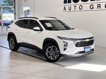 2025 Chevrolet Trax LT SUV