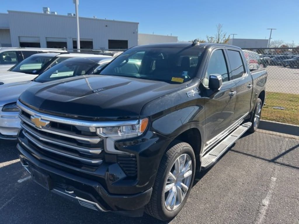 Used 2022 Chevrolet Silverado 1500 High Country Truck