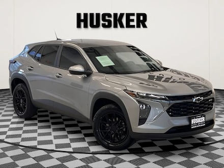 2025 Chevrolet Trax LS SUV