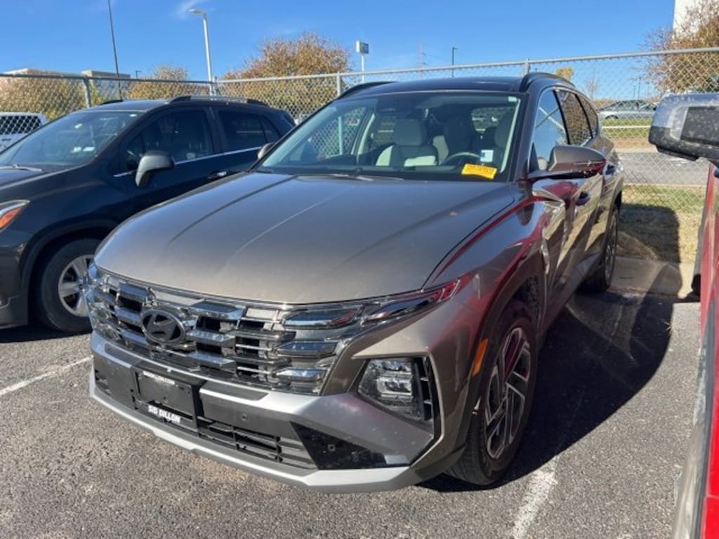 Used 2025 Hyundai Tucson Hybrid Limited