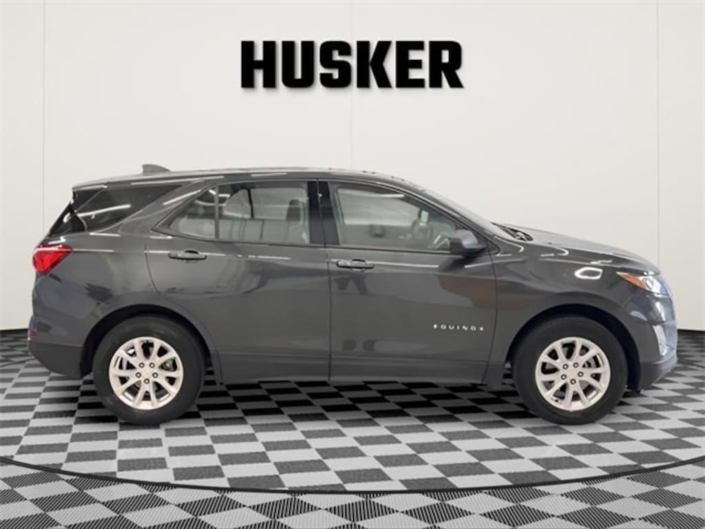 Used 2018 Chevrolet Equinox LS SUV