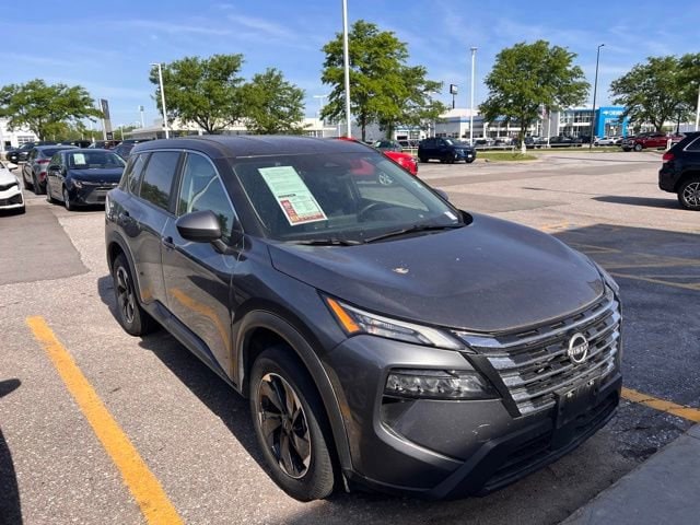2025 Nissan Rogue SV AWD's photo