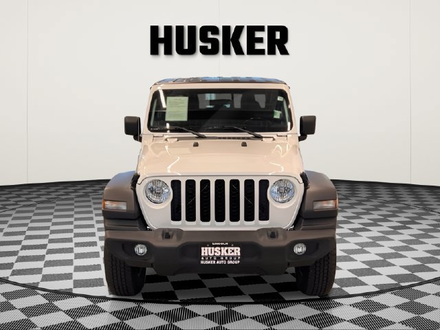 2020 Jeep Gladiator Sport S 4x4 Truck